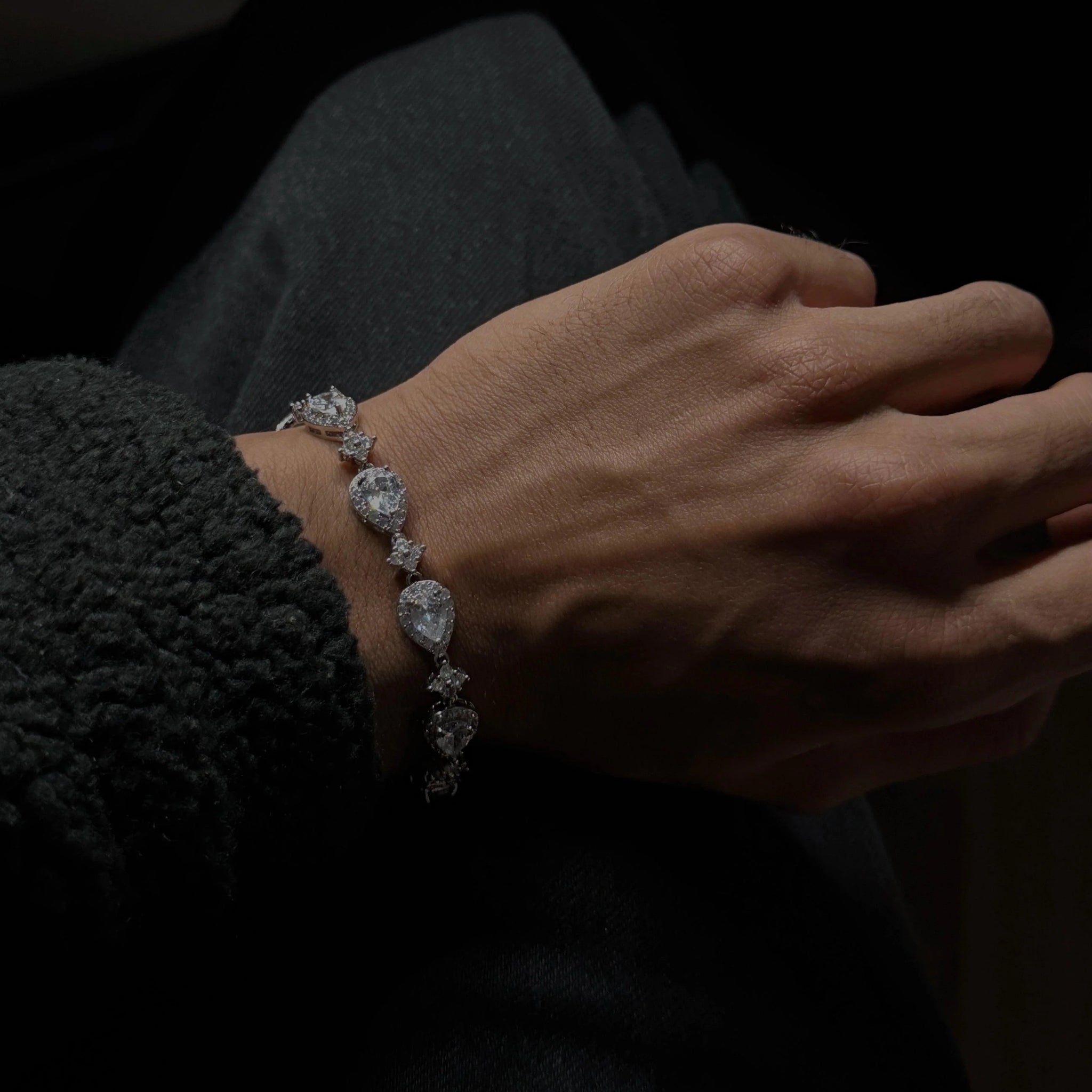 CRYSTAL  – BRACELET